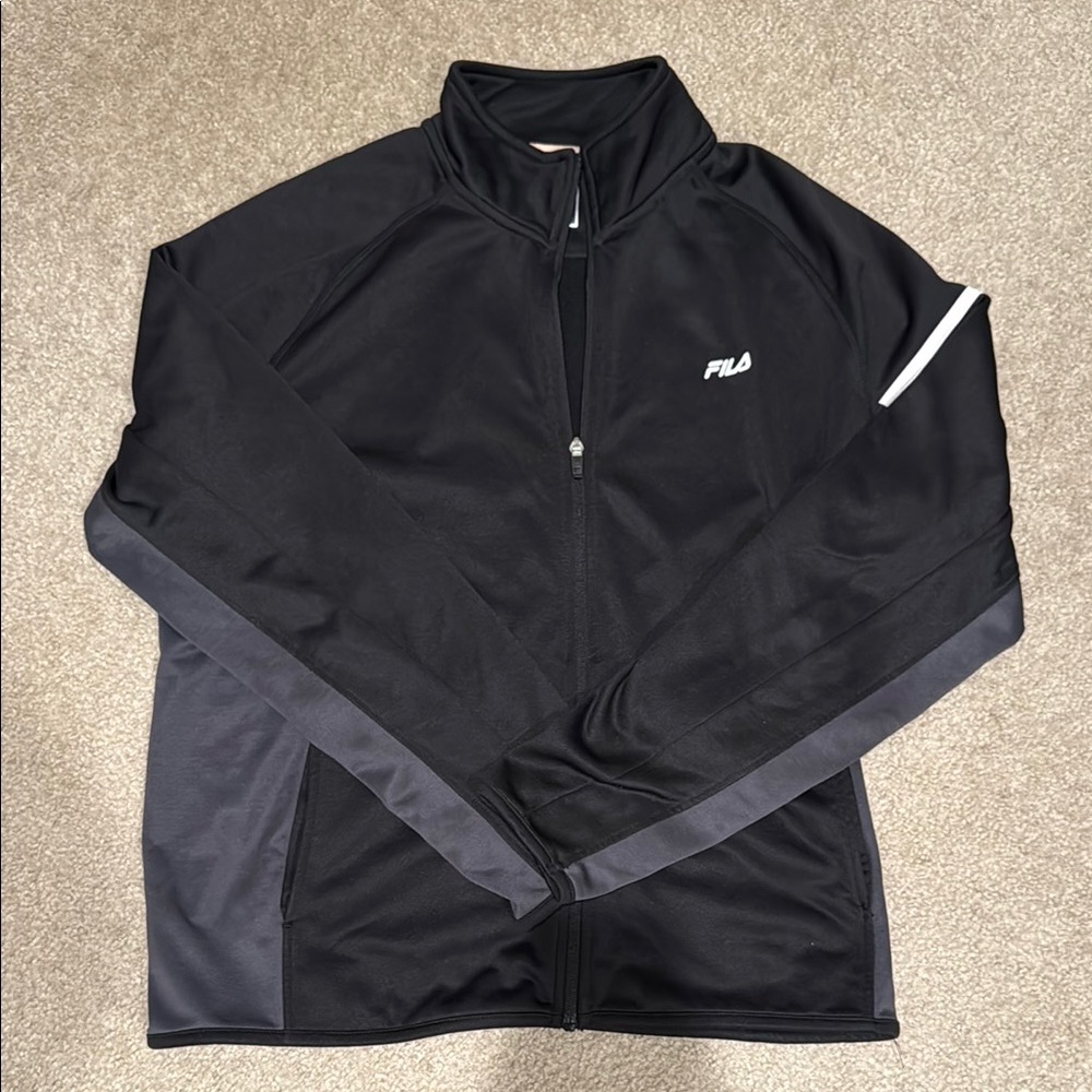 Vintage 90s Fila Men's Black Jacket